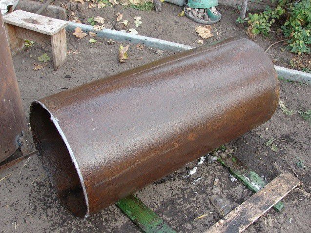 Обрезок старой трубы – хороший корпус для самодельной печки